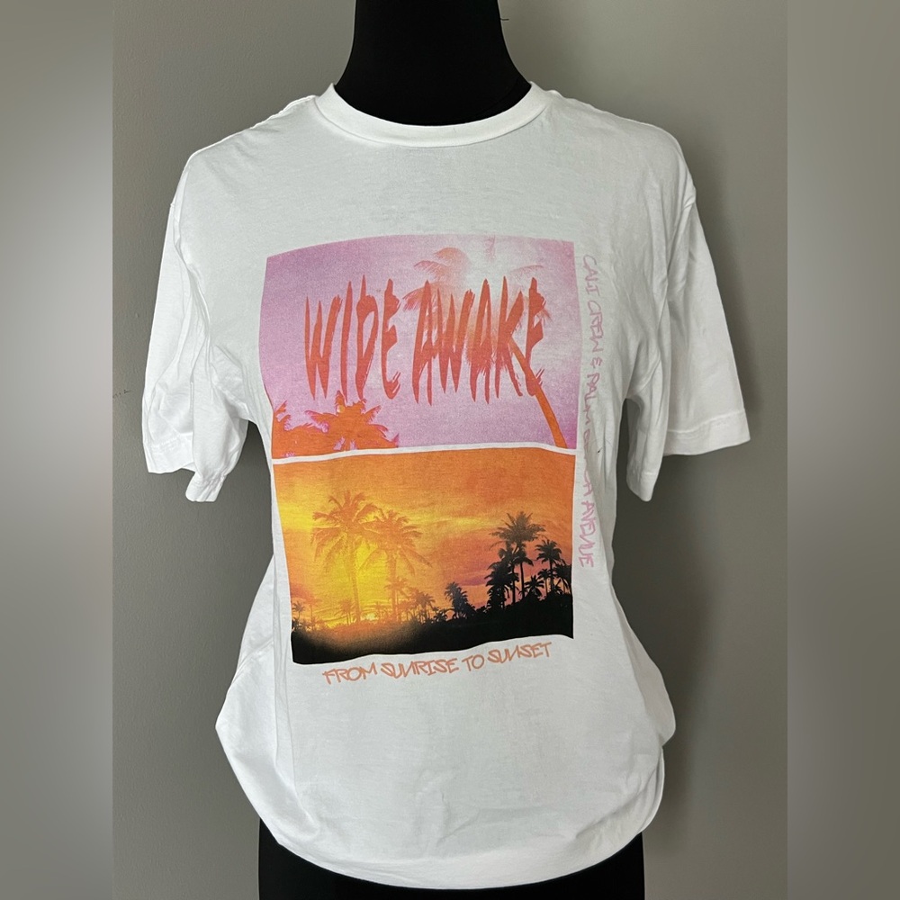 H&M Divided White Graphic Tee